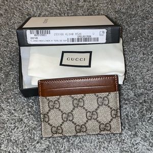 COPY - Brand New Gucci wallet